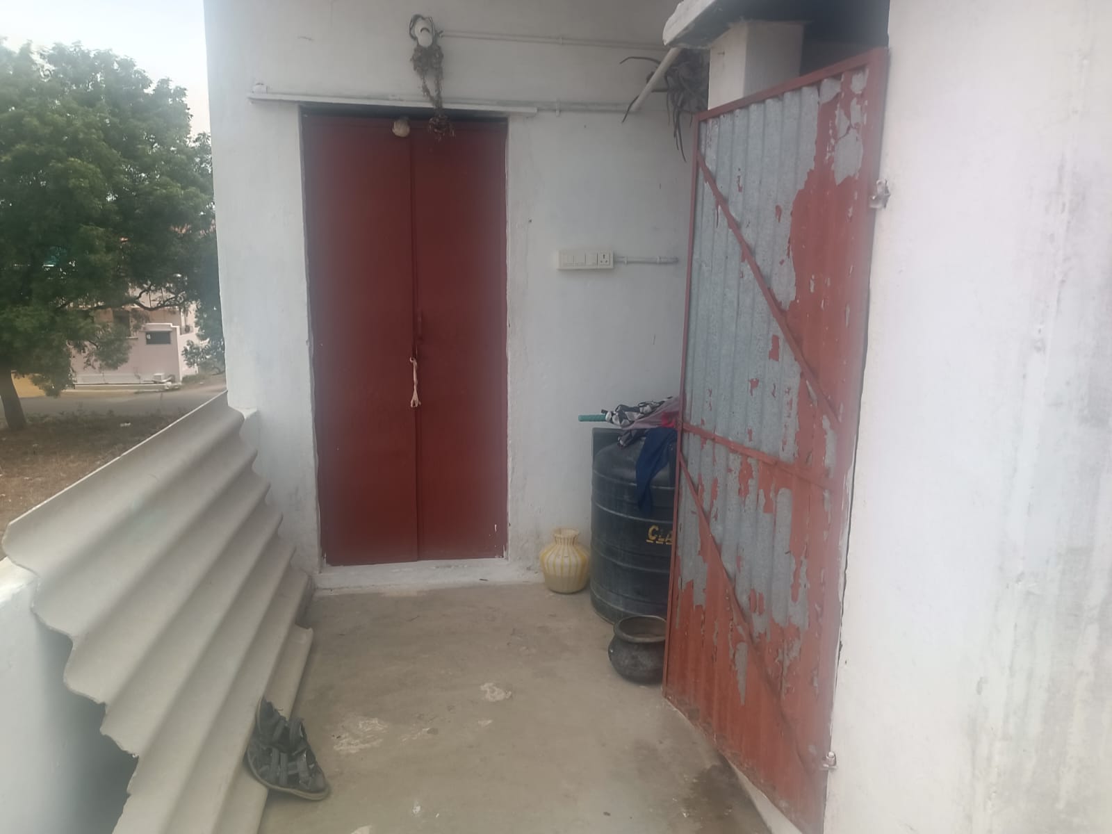 1 bhk  North Facing House 11 lakhs